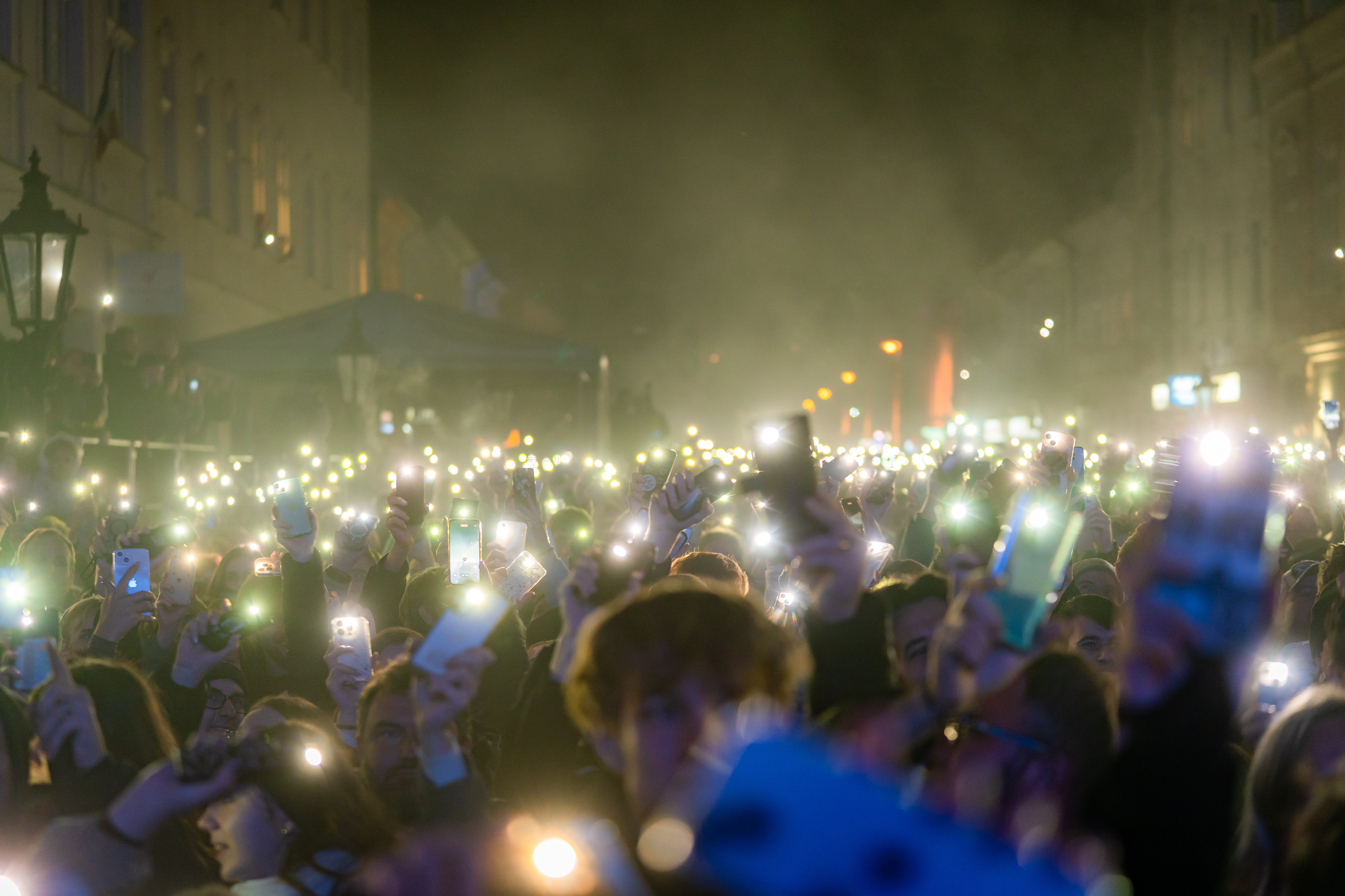 Stretnutie mladeze s arcibiskupom Bernardom Boberom a DJ-16